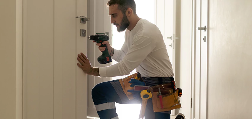 Mailbox Lock Installation Expert in Fairfax, California